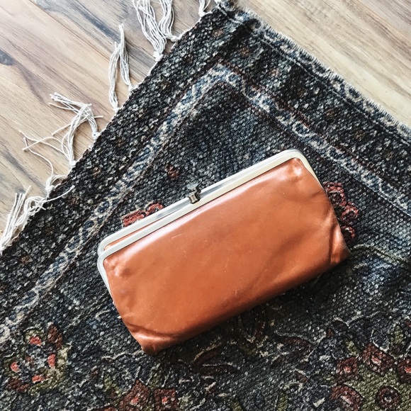 HOBO Handbags - Hobo International 🖤🌿